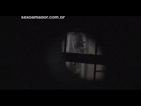 ❤️ Lourinho é secretamente filmado por um voyeur de bairro escondido atrás de tijolos ocos ❤️ Porno em pt-br.kassavrn.ru